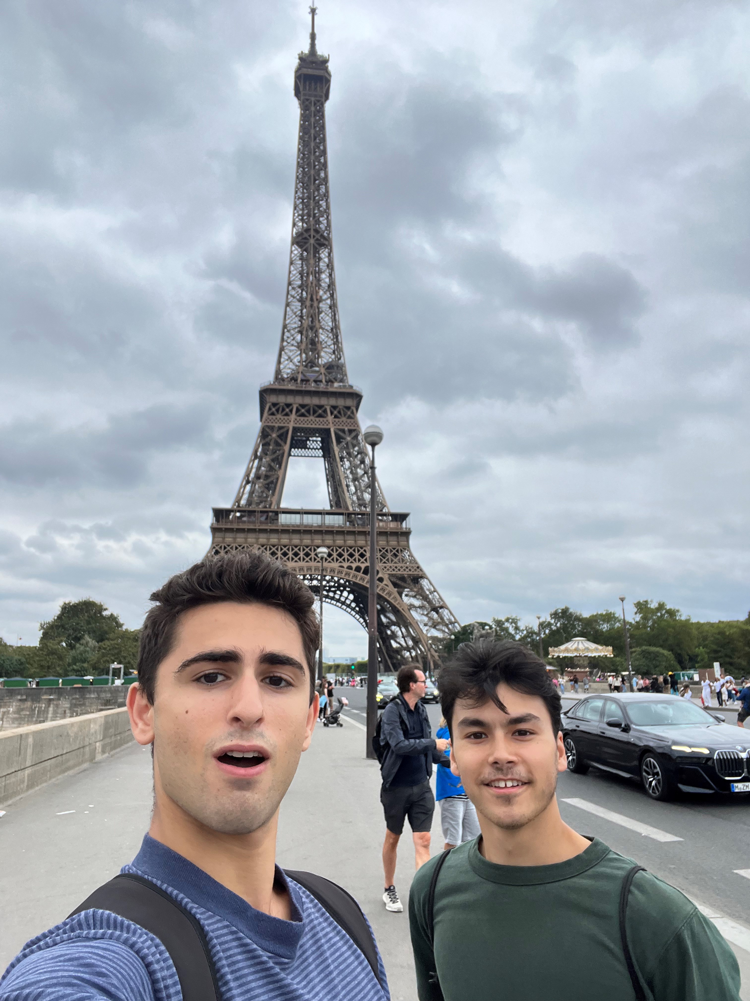 Joey Gertin and Ian Debono take a selfie in front of the Eiffel Tower