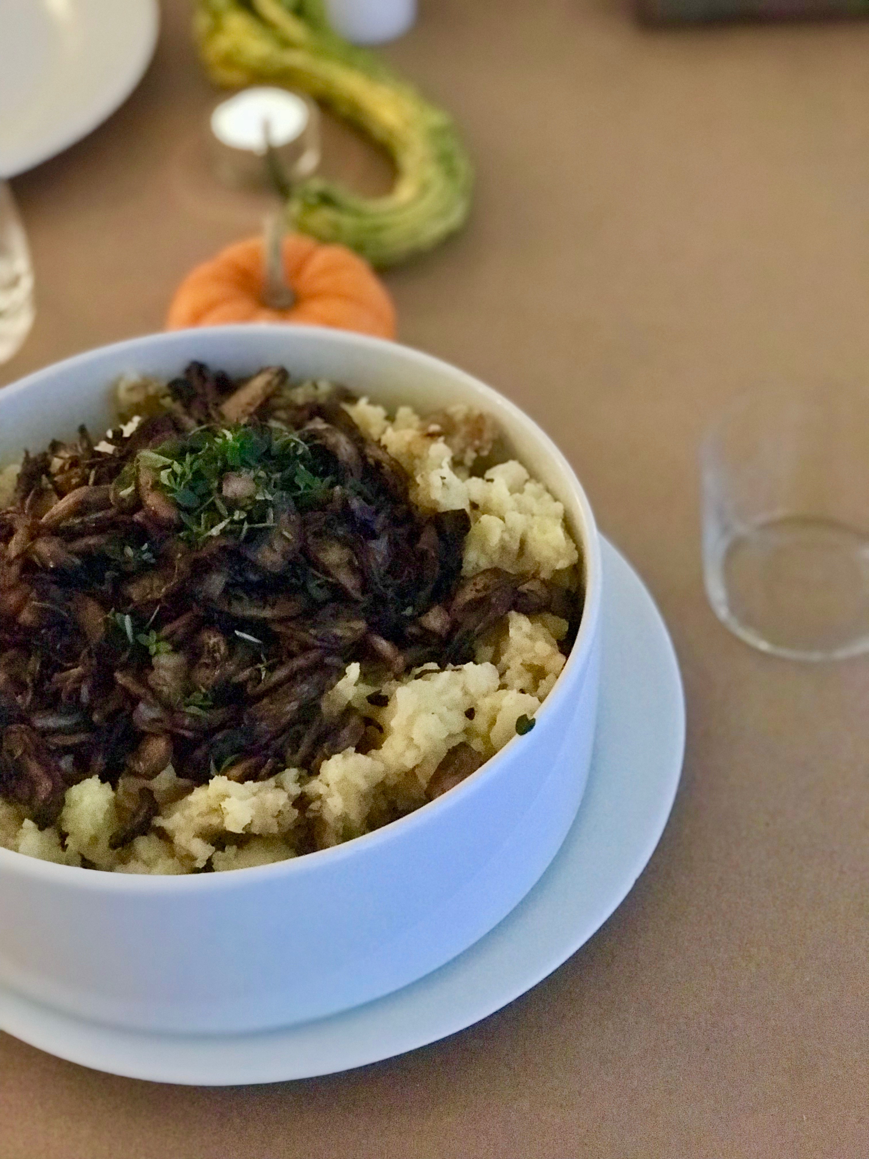 Mashed potatoes on a table