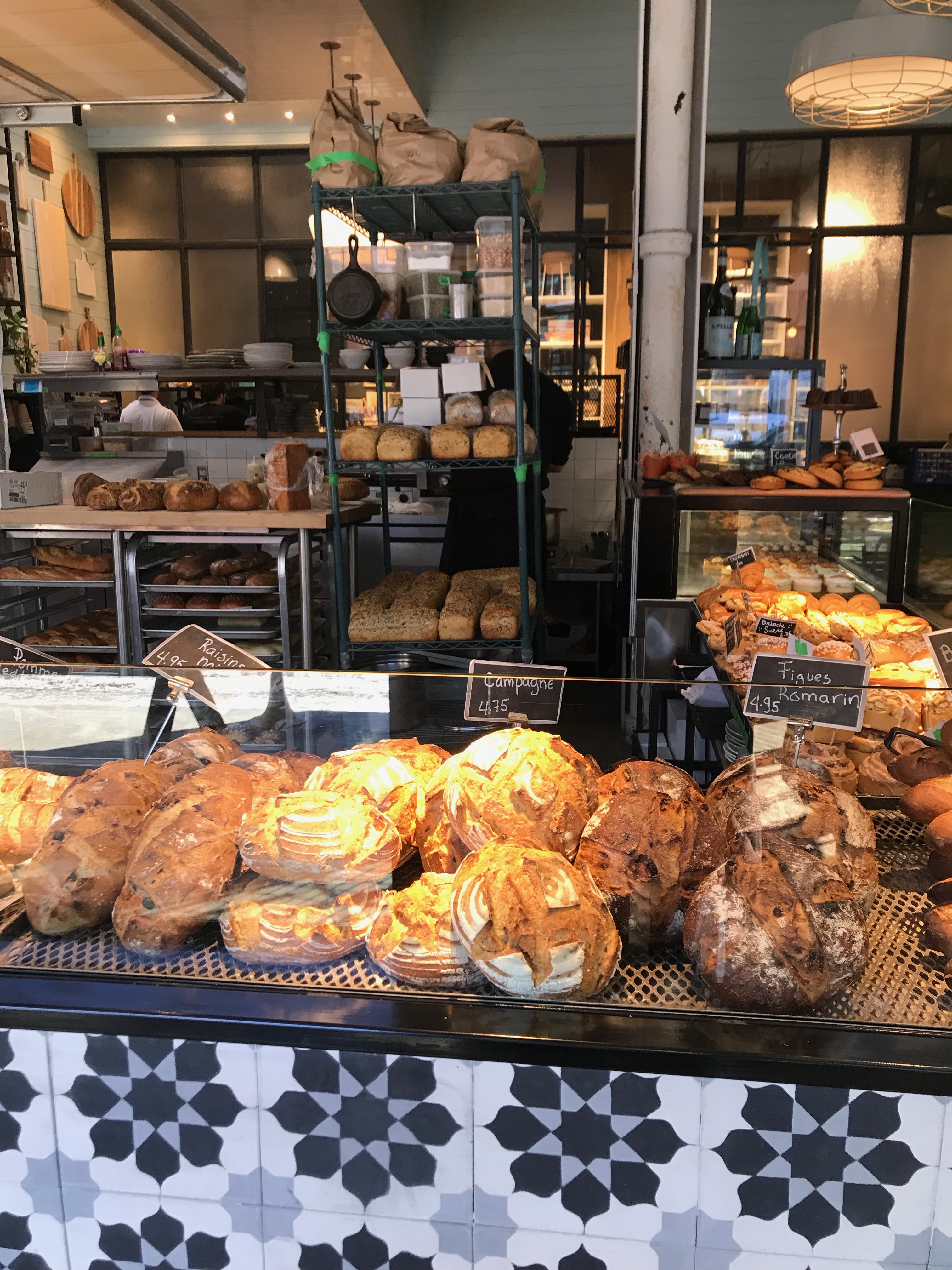 The front window of a bakery