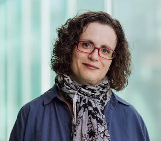 Faculty portrait of Donna Gill