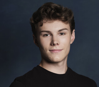 dancer headshot