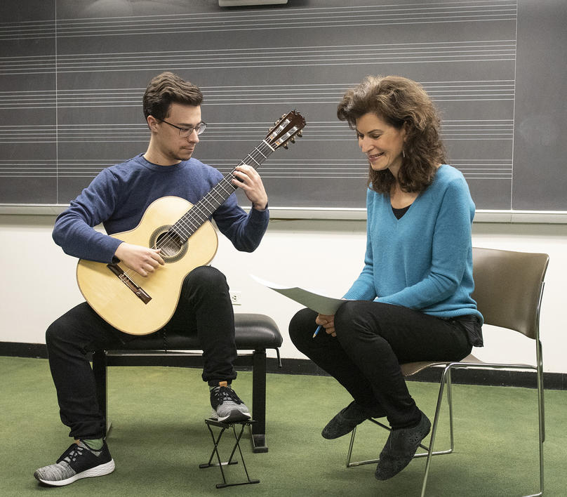 A guitar class on November 15