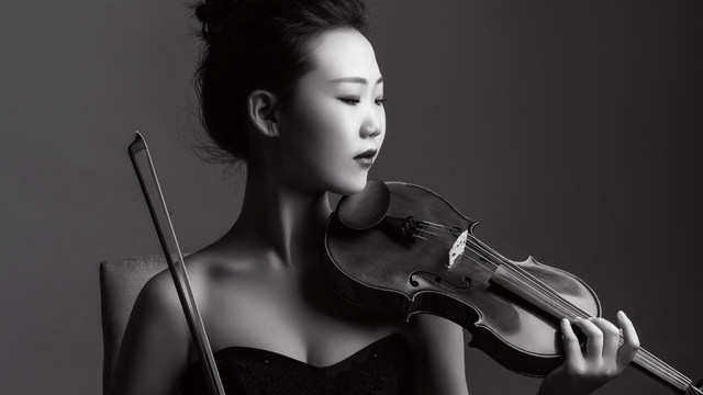 Siying Li, Violin
